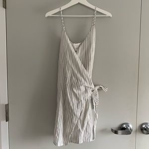 Line & Dot Strip Wrap Tie Dress
